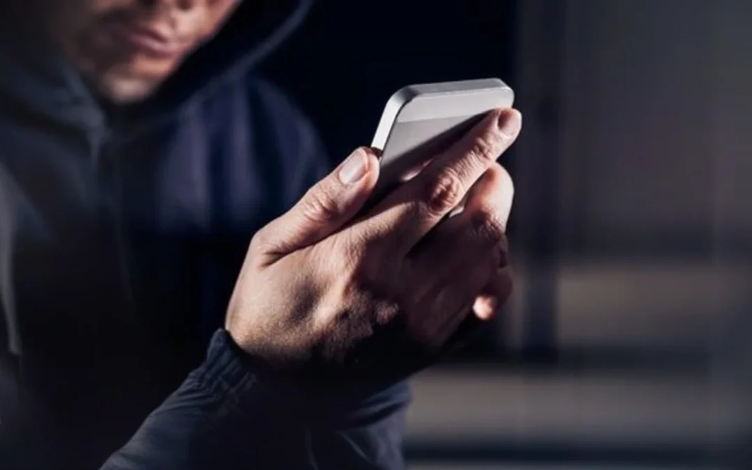 Un comerciante de Chilecito será denunciado por sextorsión este viernes. Está acusado de viralizar videos íntimos de su expareja, sin consentimiento