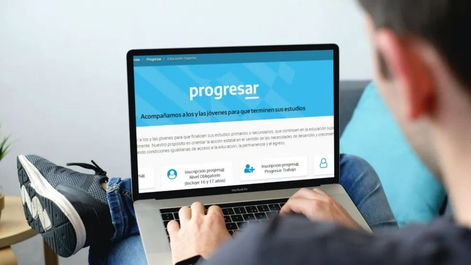 Becas Progresar: Realizan la segunda convocatoria en la Ciudad Capital. Además, destacaron que el trámite no necesariamente debe ser presencial, sino que pueden inscribirse en argentina.gob.ar/educacion/progresar