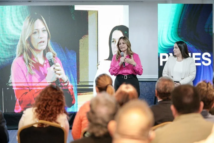 La Provincia realizó el Segundo Foro Provincial de Garantías para la Innovación y Productividad, impulsando el desarrollo de pymes con charlas de innovación e inteligencia artificial para un futuro más competitivo.