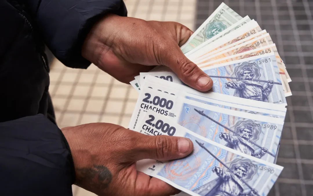 Quintela destacó el funcionamiento de los Chachos para «evitar el deterioro del salario de empleados públicos», y aseguró que en Córdoba, supermercados los reciben a igual valor que el peso