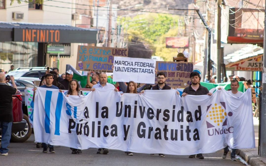 La Universidad Nacional de Chilecito se manifestó este miércoles contra la anulación del Presupuesto Universitario y en pedido de actualización de las partidas presupuestarias