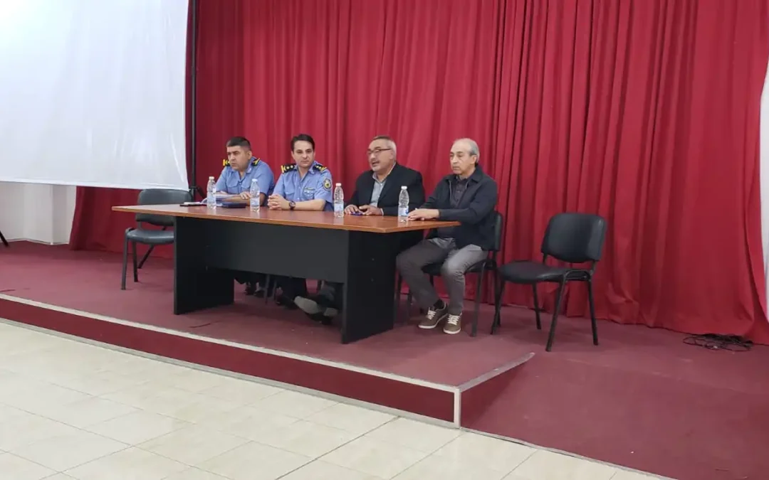 Zona Sanitaria y Policía se reunieron con la Liga Chileciteña de Fútbol para coordinar controles de salud gratuitos a los jugadores, como medida de seguridad durante los campeonatos