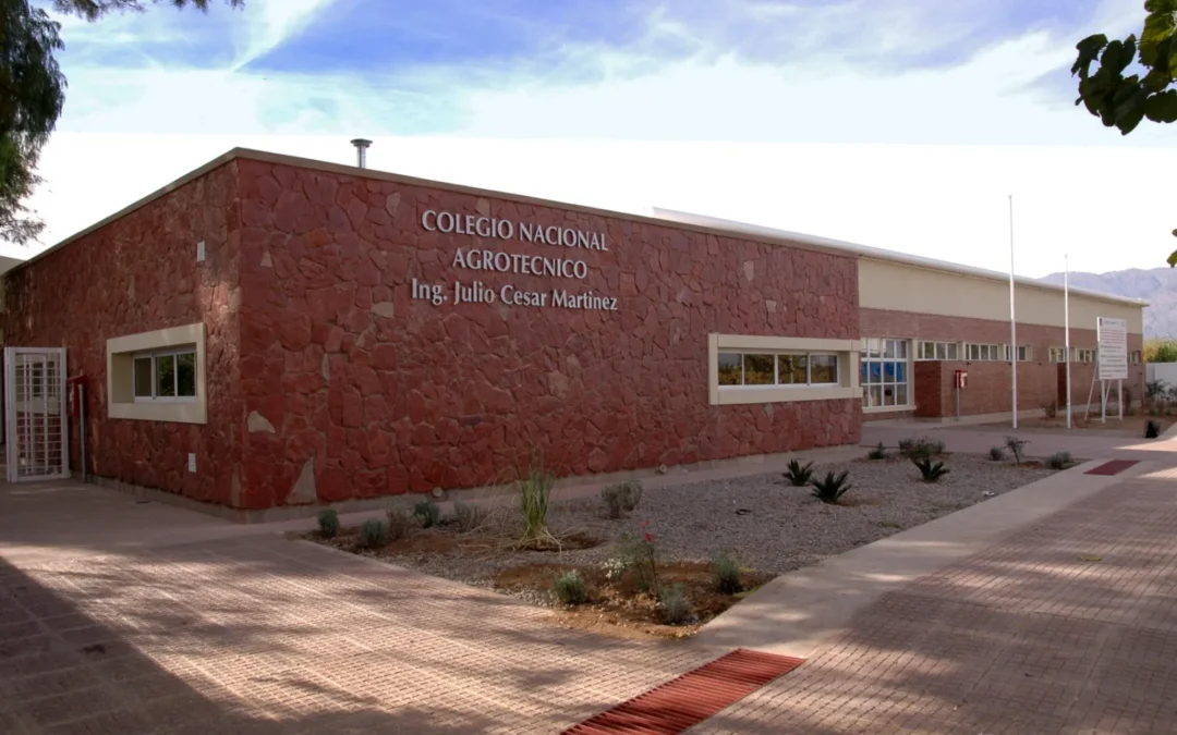 El Colegio Agrotécnico de Tilimuqui llevó adelante una nueva edición de la Jornada de la Familia: «Es una experiencia muy linda para que sean partícipes de lo que se hace en el colegio», destacaron