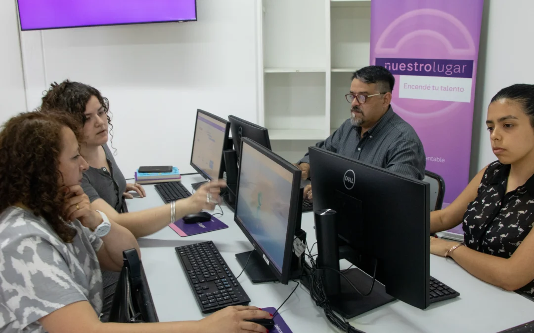 Telecom capacitará a docentes de todo el país en nuevas tecnologías para la enseñanza