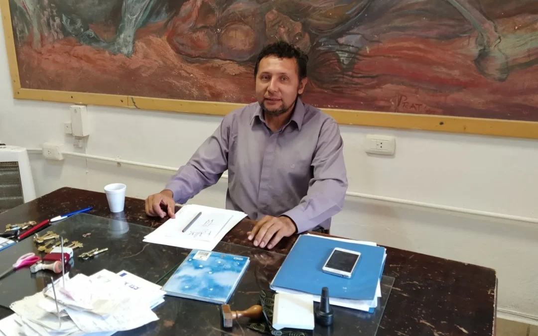 El escultor chileciteño pidió a la comunidad cuidar las obras, ya que forman parte del patrimonio de la ciudad