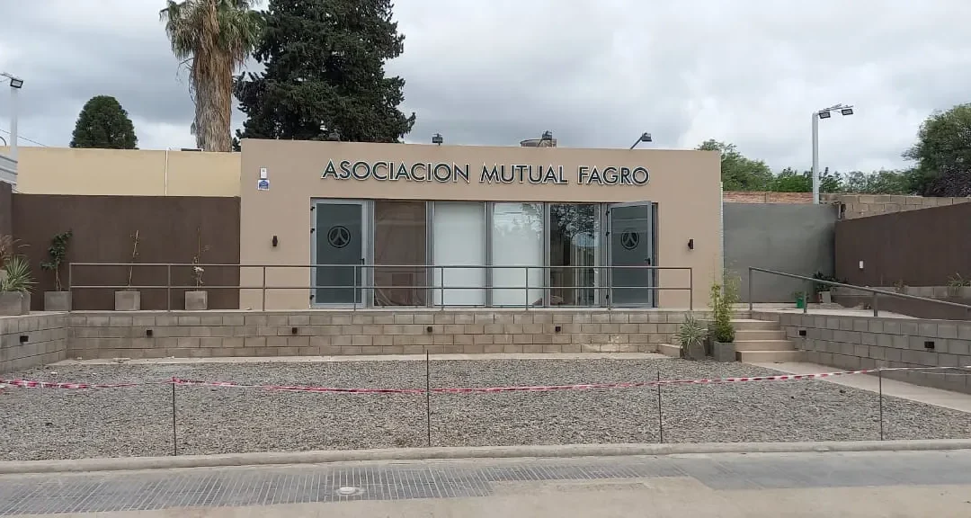 Mutual FAGRO inauguró el salón Roberto Mantovani y se prepara para abrir una farmacia con beneficios especiales para sus asociados. Próximamente, inaugurará un supermercado
