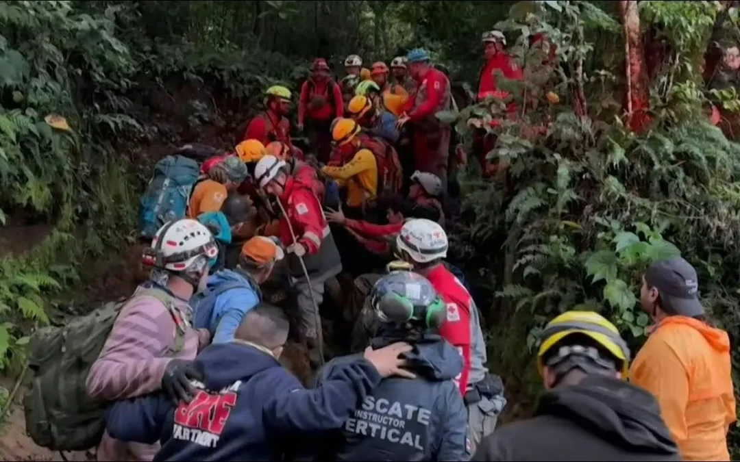 Cinco fallecidos y una sobreviviente tras el accidente de una avioneta en Costa Rica