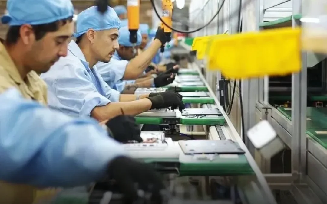 Industria argentina: Advierten que 25 mil pymes podrían cerrar y 300 mil empleos perderse si no se controlan costos y competencia externa