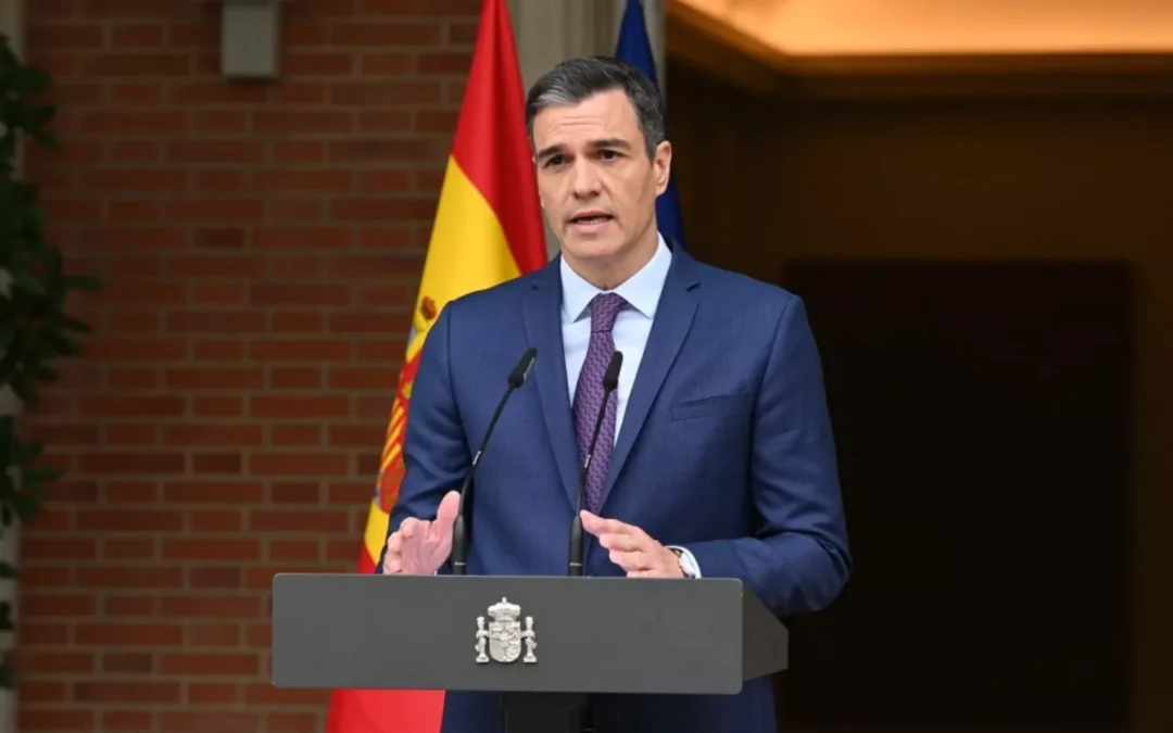 El Presidente de España justificó el accionar de su Gobierno en las inundaciones que azotaron al país y dejaron al menos 229 fallecidos, y cargó a la oposición por criticar el accionar del Ejecutivo