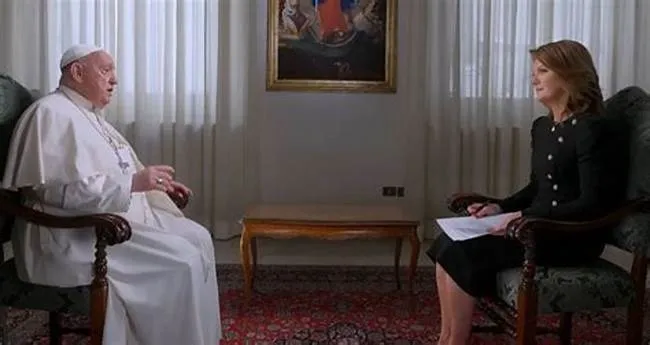 «Hacer un ajuste en la educación es criminal», expresó el Papa Francisco, quien además advirtió que «en los países dictatoriales, una de las víctimas principales es la educación»