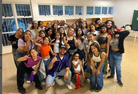 La academia de danza Flama Dance se prepara para realizar su cierre el 20 de diciembre, en el Club Newell’s Old Boys, con más de 70 bailarines en escena