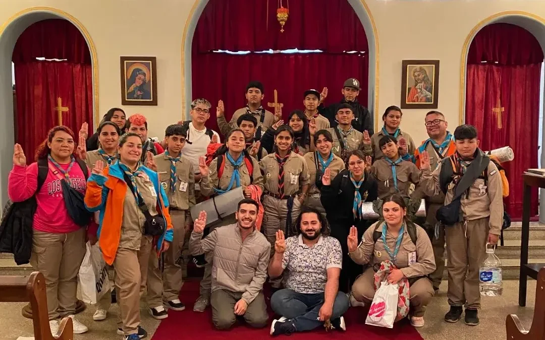 El Grupo Scout Guamatinag realiza campaña solidaria: Se trata de una colecta solidaria en diferentes barrios de la ciudad, donde recolectarán alimentos y vestimenta, para entregar a personas que lo necesiten