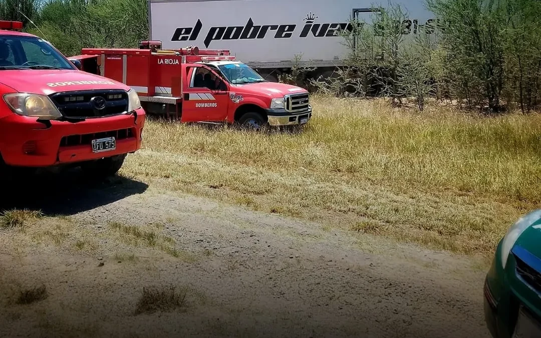 Ruta 38 Sur: siniestro entre camiones movilizó a bomberos, defensa civil y policía, no hubo víctimas graves ni traslados médicos