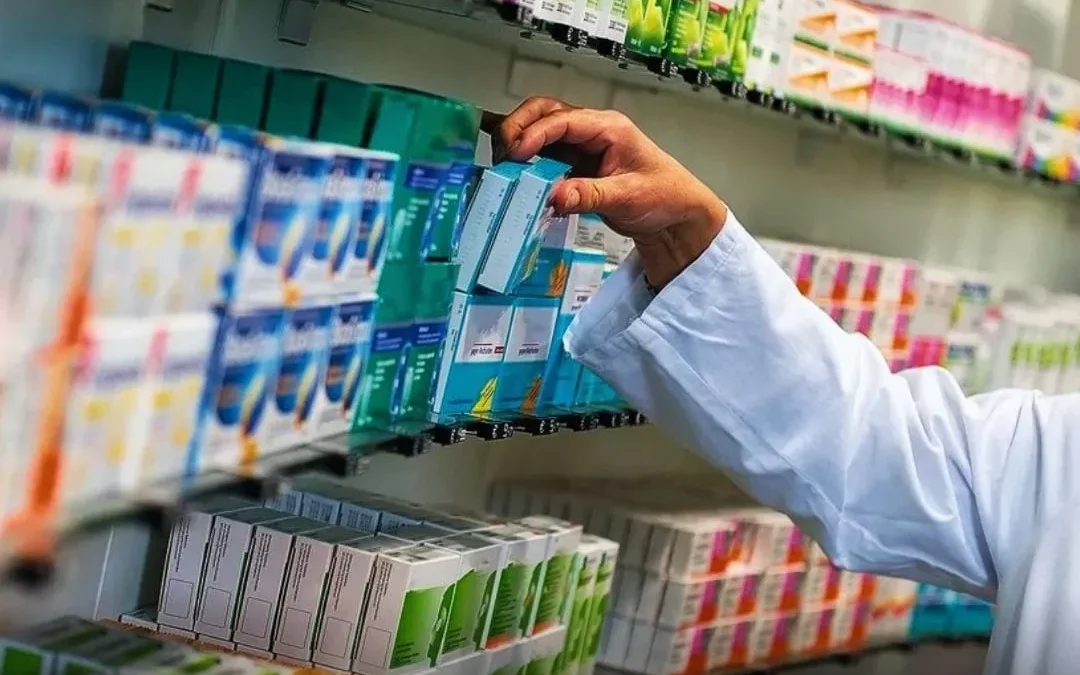 Pami: recorta cobertura de medicamentos al 100%: Jubilados deberán realizar trámites especiales para acceder a subsidio social, afectando a millones de afiliados