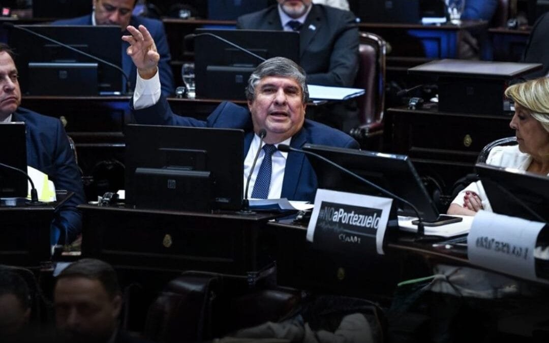 El peronismo exige sesión especial para expulsar al senador Kueider