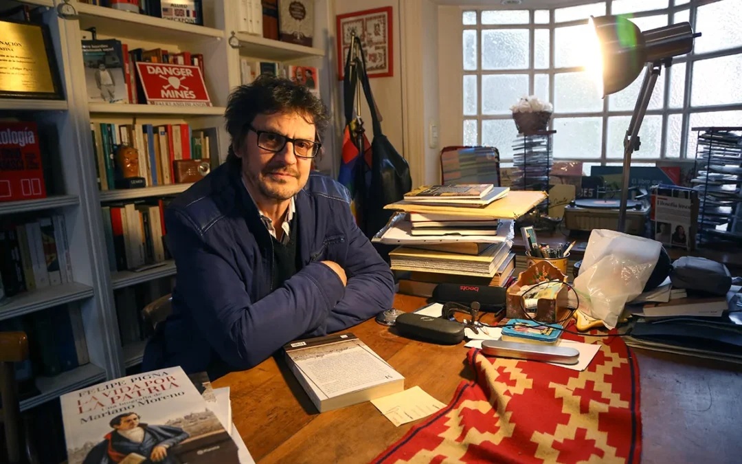 El famoso historiador Felipe Pigna comparó las políticas económicas del Milei con las de la dictadura militar»El viento de cola no sé cuánto le va a durar, el tipo está haciendo las barbaridades más grandes rápidamente», aseguró