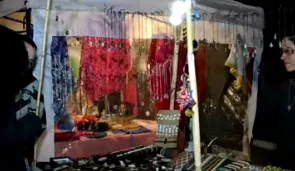 Este viernes finaliza la Feria Artesanal de Verano, que se montó durante todo el mes en Plaza Principal. Destacaron la posibilidad brindada a artesanos viajeros que se encontraban de paso en la ciudad
