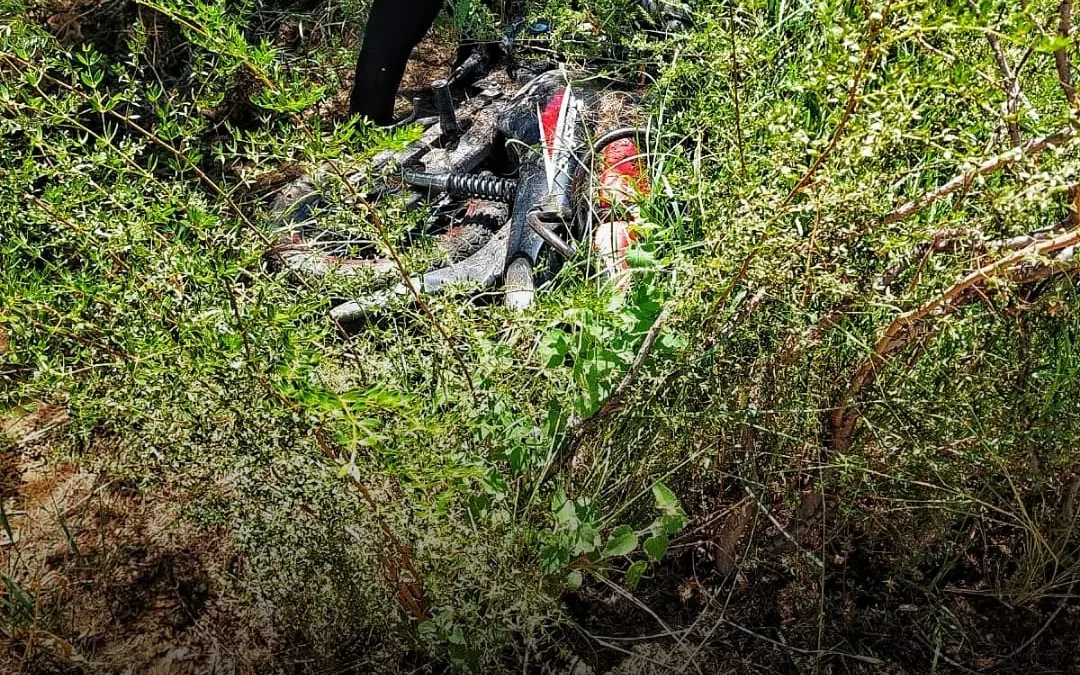 Vecino encontró moto robada en Malligasta, alertó a su dueño y policías la recuperaron