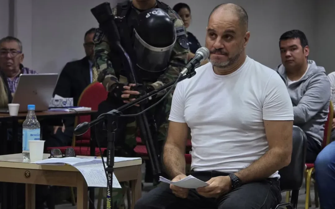 La Justicia declaró a Cositorto culpable por los cargos de estafa y asociación ilícita. Cositorto enfureció al escuchar el veredicto, y fue echado de la sala