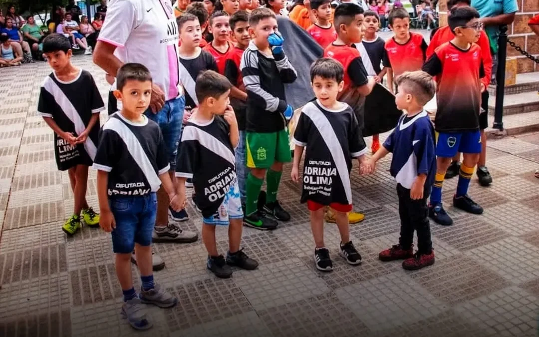 Niños de Famatina fueron distinguidos en el encuentro de Baby futbol