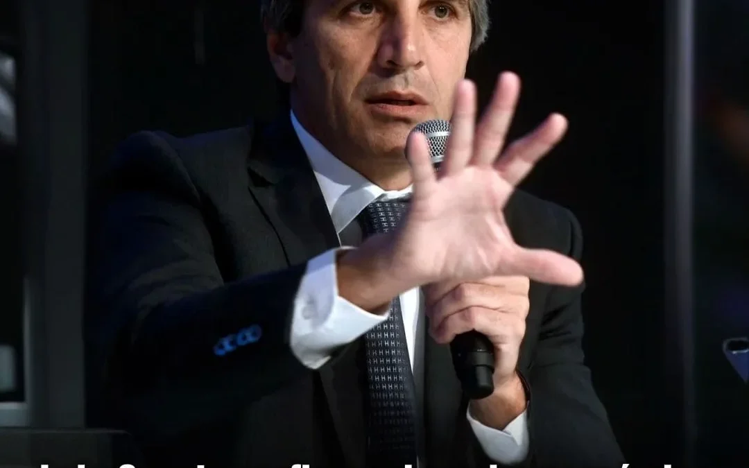 Luis Caputo reafirmó el rumbo económico mientras acciones y bonos argentinos caen en Wall Street