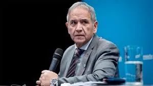 Diputado nacional criticó el DNU de Milei que convierte el Banco Nación en sociedad anónima: «es un paso previo a la privatización. Milei, acusado de estafa cripto, quiere ir por un negocio más grande que es vender el Banco que vale U$D 30 mil millones», denunció