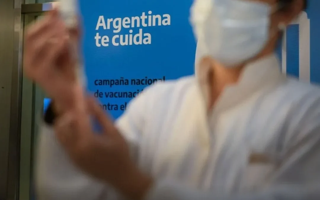 Aseguran que el alejamiento de la OMS pone en riesgo las campañas de vacunación en Argentina