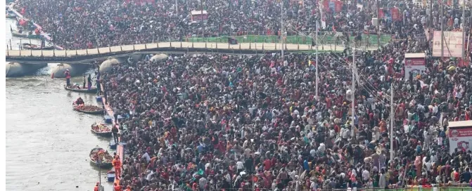 India: Más de 400 millones de personas acudieron al festival religioso Maha Kumbhamela. Se reportaron 18 fallecidos por estampidas