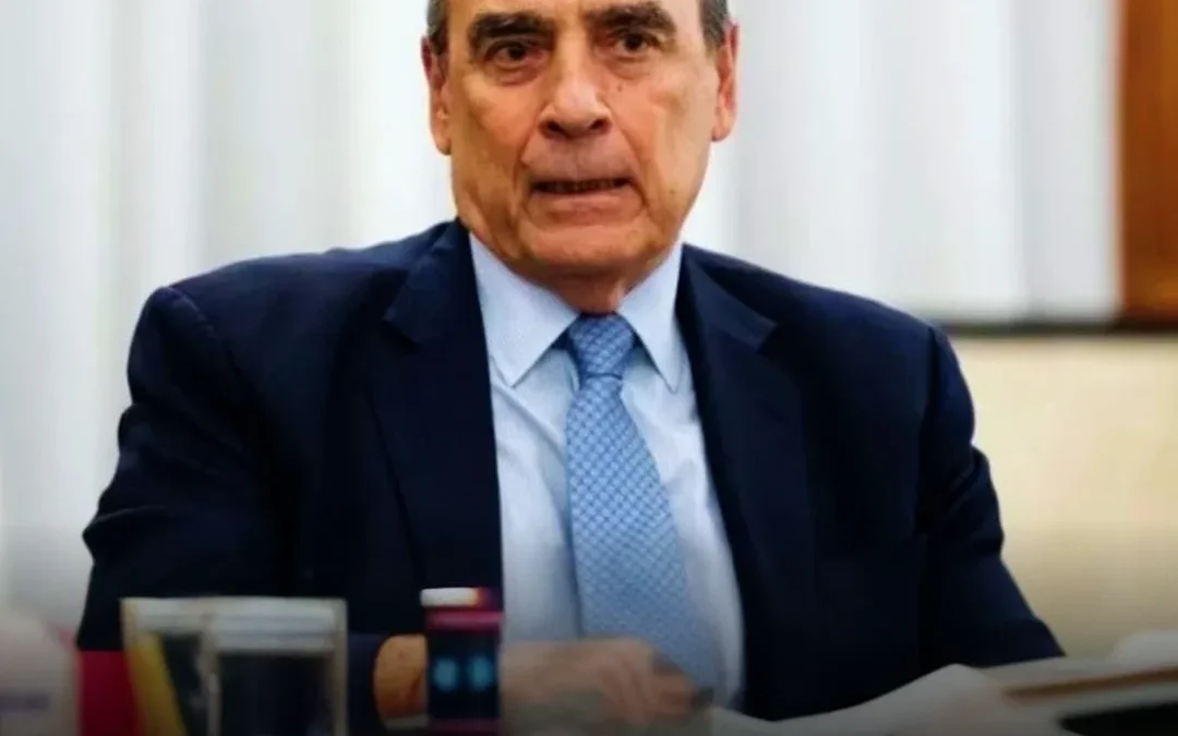 Francos asegura que el acuerdo con el FMI está avanzado y no habrá devaluación