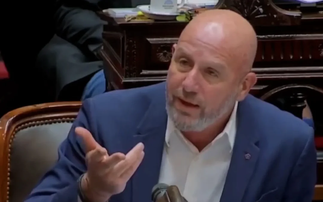 Ministro de Seguridad de la Ciudad de Buenos Aires respondió a Bullrich, tras que lo acusara de que «todos los días se le escapa un preso». «Hay que trabajar y dejar de pelear entre nosotros», expresó Wolff