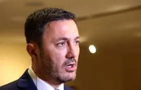 El Ministro de Defensa aseguró que “hay que crear un nuevo régimen penal juvenil, y bajar la edad de imputabilidad”, tras el asesinato de la niña de 7 años durante un robo perpetrado por menores