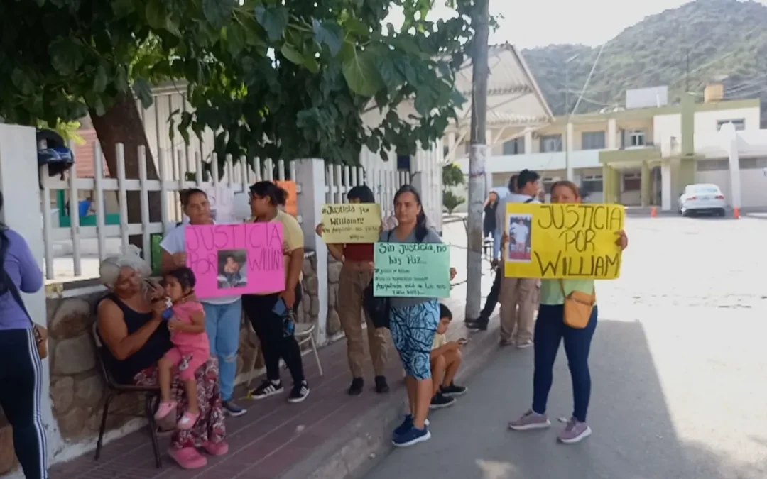 Abogado de la familia de William Ocaranza informó que tras la denuncia de una médica, se encuentran recolectando pruebas «para poder avanzar en contra de todos los profesionales que han intervenido»