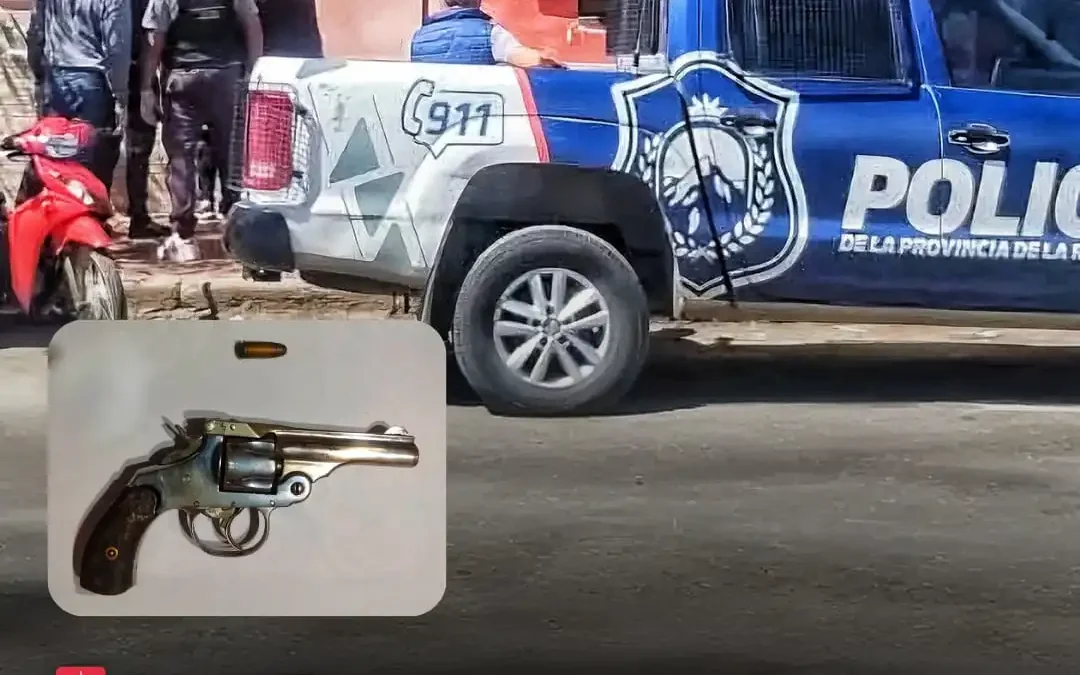 Detuvieron a un hombre y una mujer con droga, arma cargadas y balanza tras un control policial