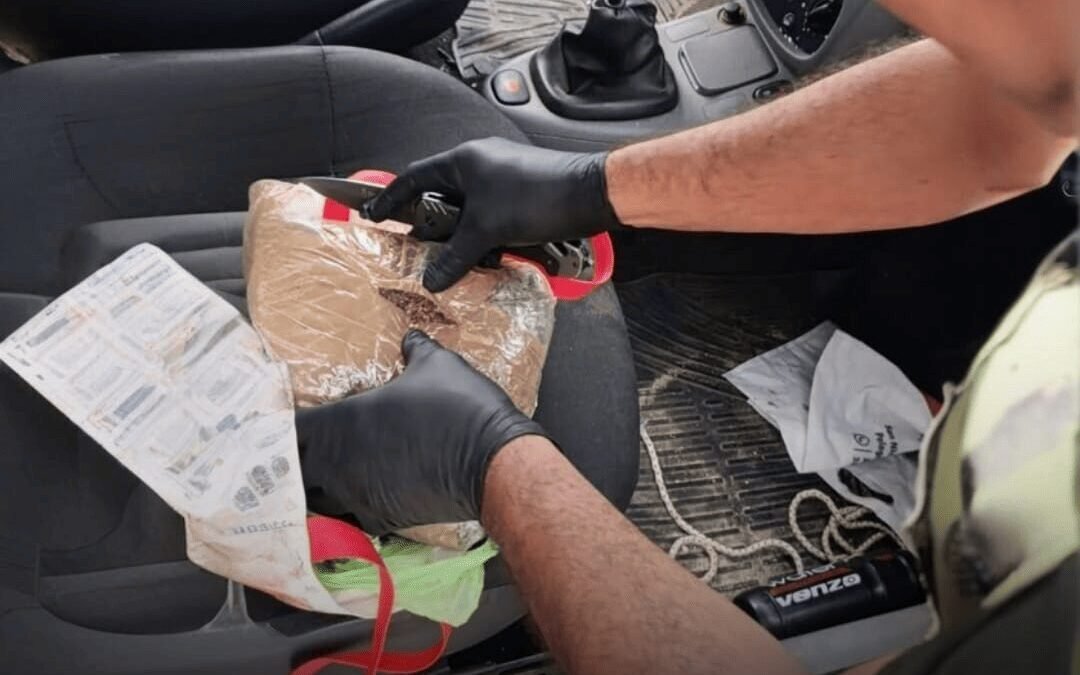 Gendarmería Nacional incautó casi un kilo de marihuana en Anillaco