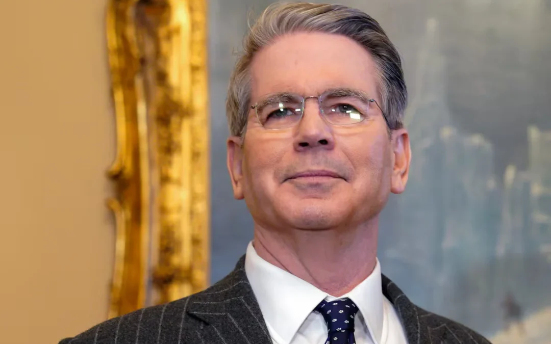 Sin ningún anuncio, el secretario del Tesoro estadounidense mostró que Estados Unidos tiene intereses económicos en la región: «Milei es un aliado, lo estamos apoyando y lo vamos a seguir apoyando», expresó