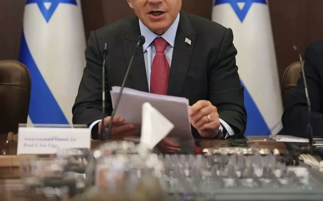 Israel mantiene ofensiva en Gaza mientras Hamas anuncia liberación de un soldado estadounidense