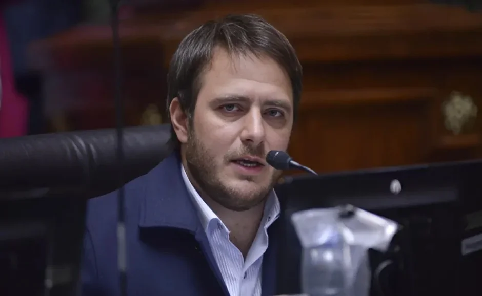 Coalición Cívica acusa al ministro Lugones de abandono en el hospital Garrahan: “Si hay ñoquis, identificalos; no desfinancies Salud”