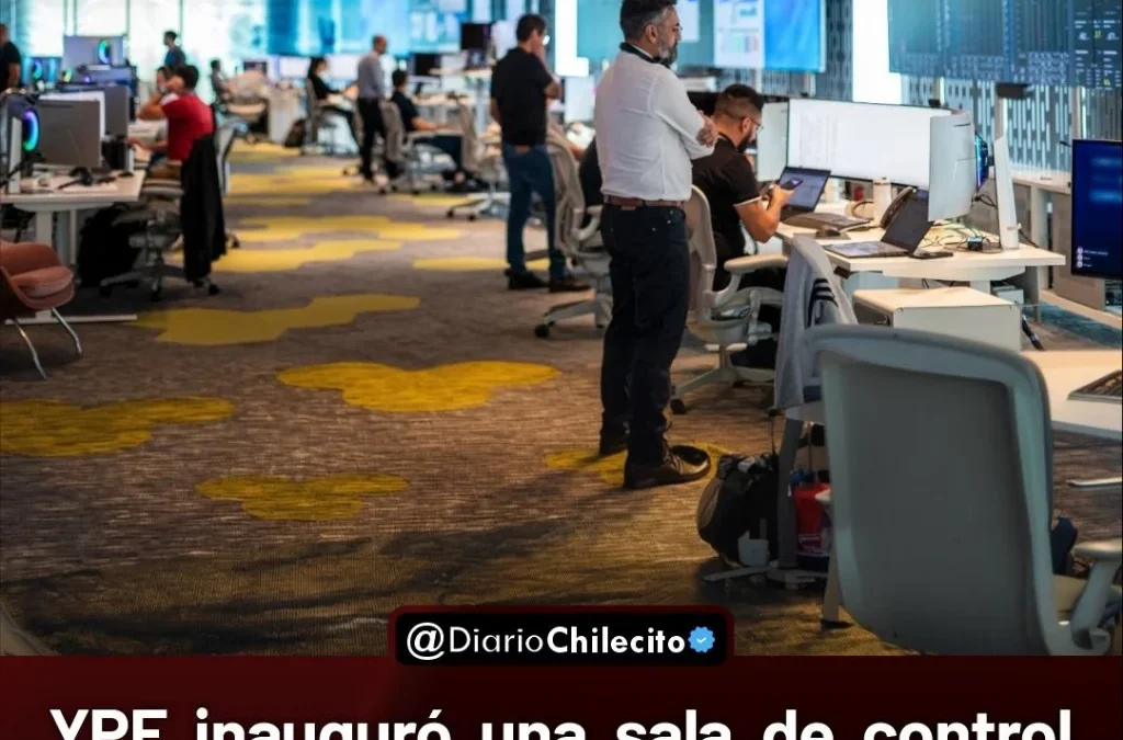 YPF inauguró una sala de control comercial con 32 pantallas