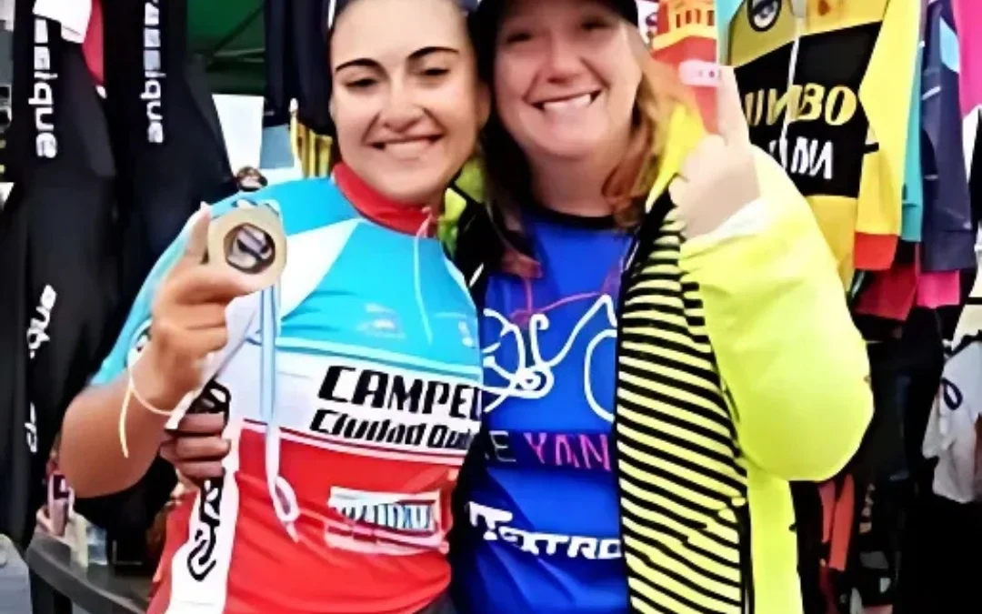 Ciclista chileciteña logró oro, plata y bronce en ciclismo de pista y sueña con clasificar al Panamericano en Perú