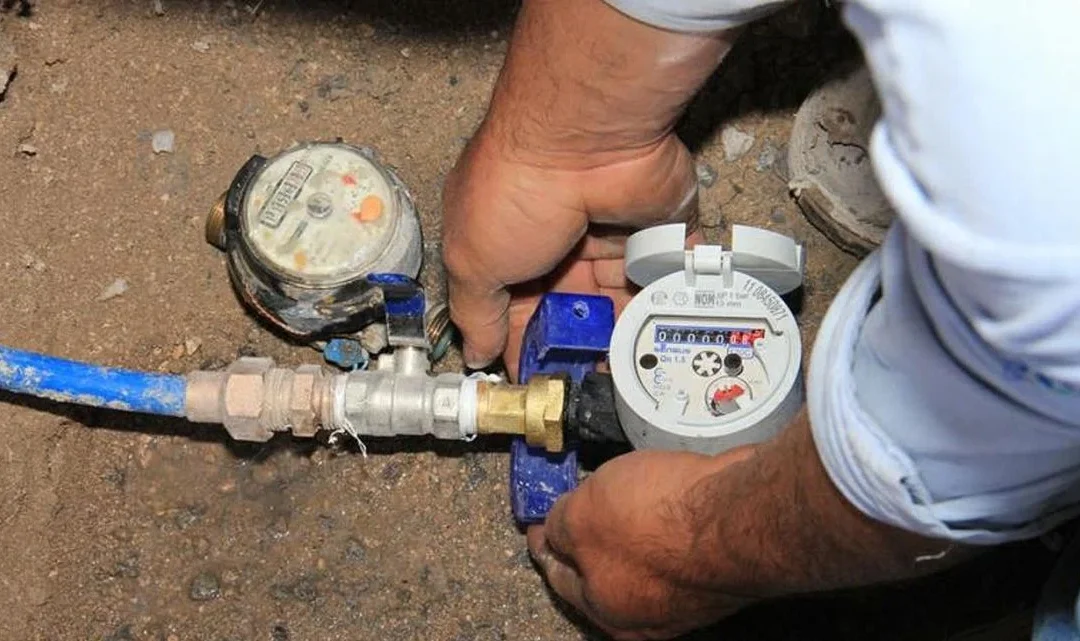 Ola de robos de medidores de agua y gas preocupan a vecinos de barrio Los Robles, Córdoba