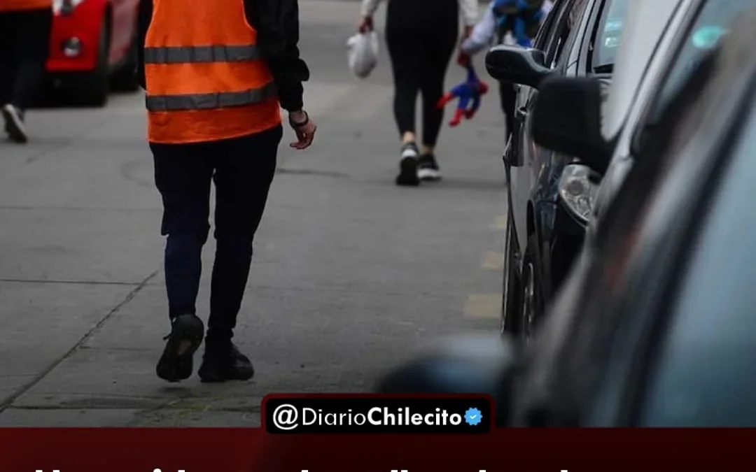 Un cuidacoches llevaba droga en Córdoba: lo descubrieron en un control policial y quedó detenido por narcomenudeo