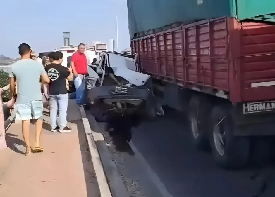 Grave incidente vial en cadena ocurrió en el puente Chaco-Corrientes, habrían protagonizado más de 10 vehículos y provocado 8 heridos