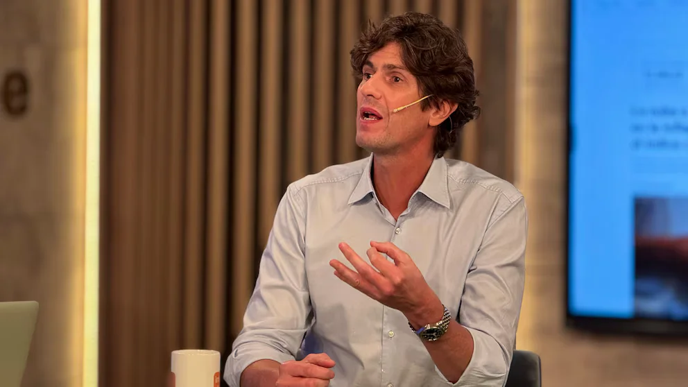 Lousteau dijo que Milei no quiso oír advertencias de economistas, y hoy faltan dólares en el país