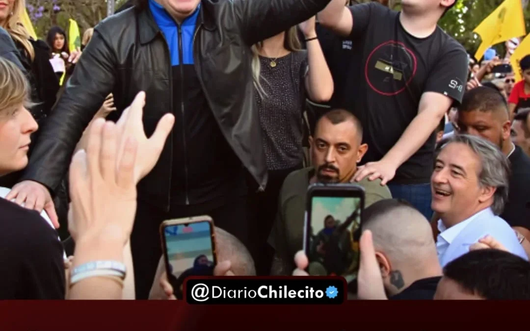 Aunque su asesor declaró que Spagnuolo dice la verdad, Milei engaña a sus seguidores y dice que es inteligencia artificial