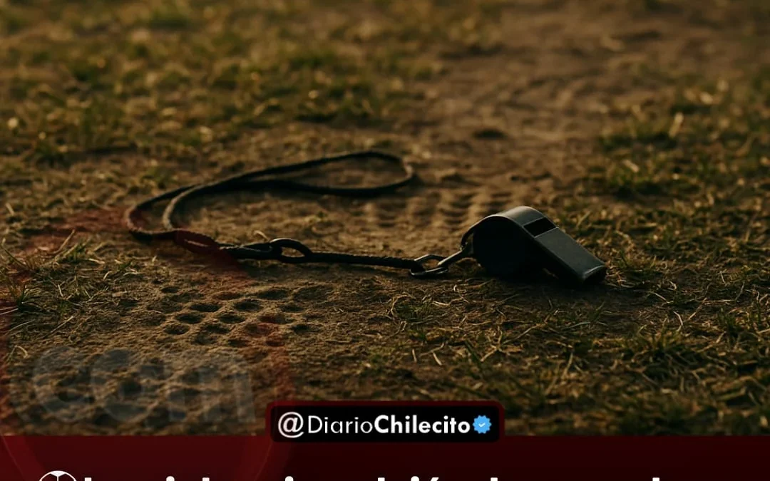 Violencia en las canchas: Un jugador le pegó una trompada al árbitro que cayó inconsciente, y lo pateó en el suelo