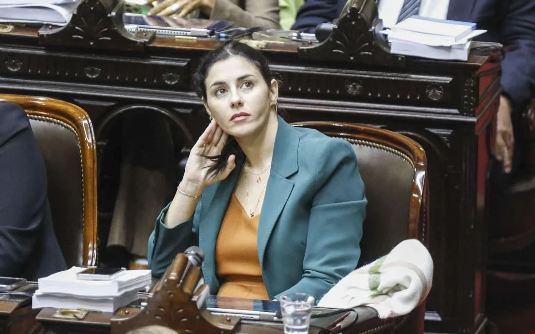 Diputada de LLA denunció que Nación compra votos en el Congreso y Martín Menem ofrece cargos en estructuras estatales