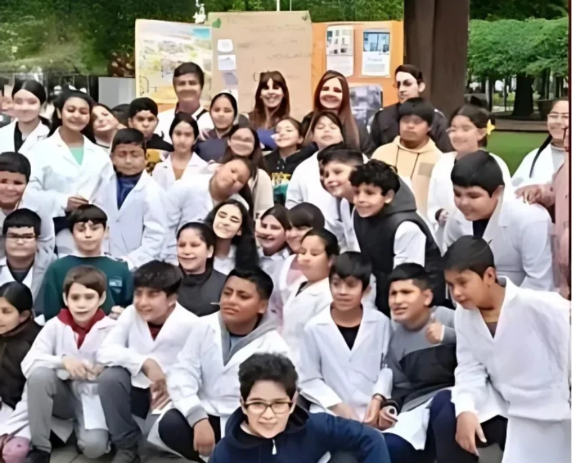 Por el mes de la Educación Especial, alumnos, docentes y miembros de la Escuela Amor y Esperanza muestran su trabajo a la sociedad