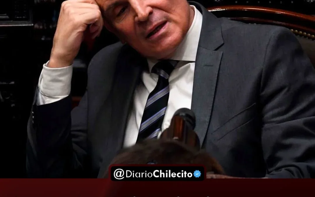 Imputado por financiamiento narco, Espert pidió licencia hasta diciembre y esquiva el desgaste sin resignar su banca ni su sueldo