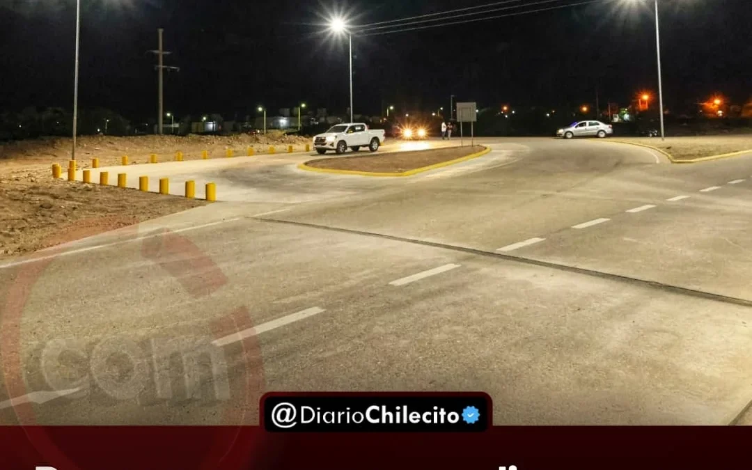 De un cruce oscuro y peligroso a un ingreso seguro: vecinos del barrio Puesta del Sol ya usa el nuevo derivador en la Ruta 40
