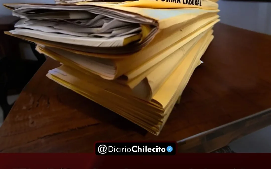 «Flexibilizar» y abaratar el despido: Milei avanza con una reforma que amplía la jornada laboral y permite pagar indemnizaciones en cuotas